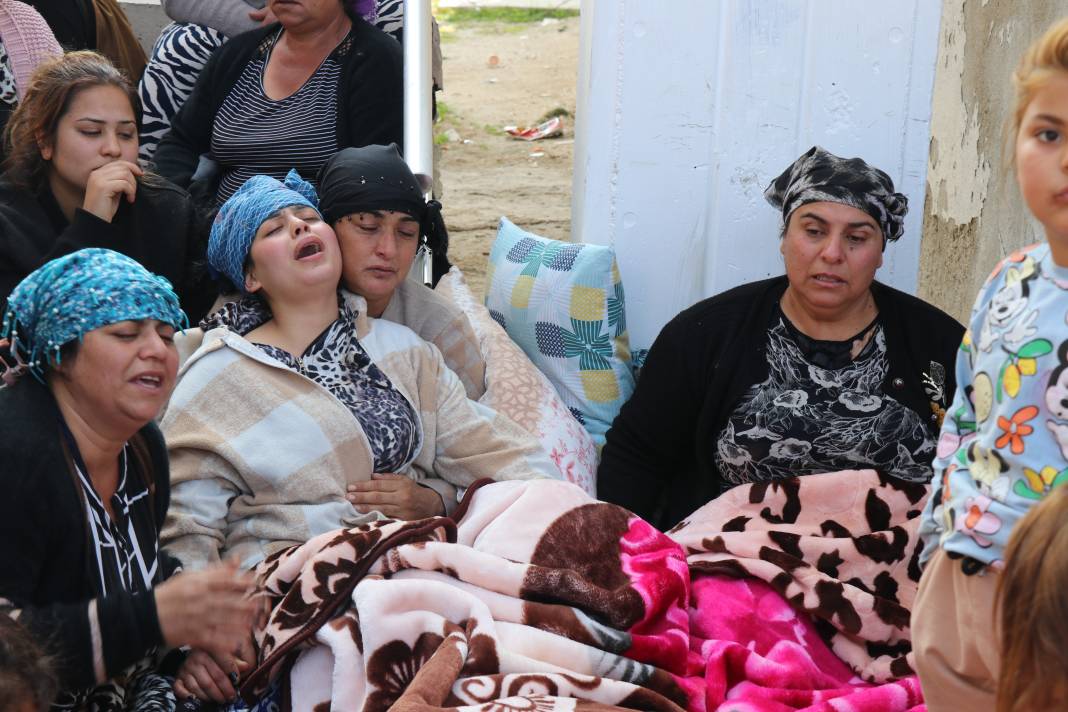 Minik Nazlı'nın cansız bedeni derede bulundu 12